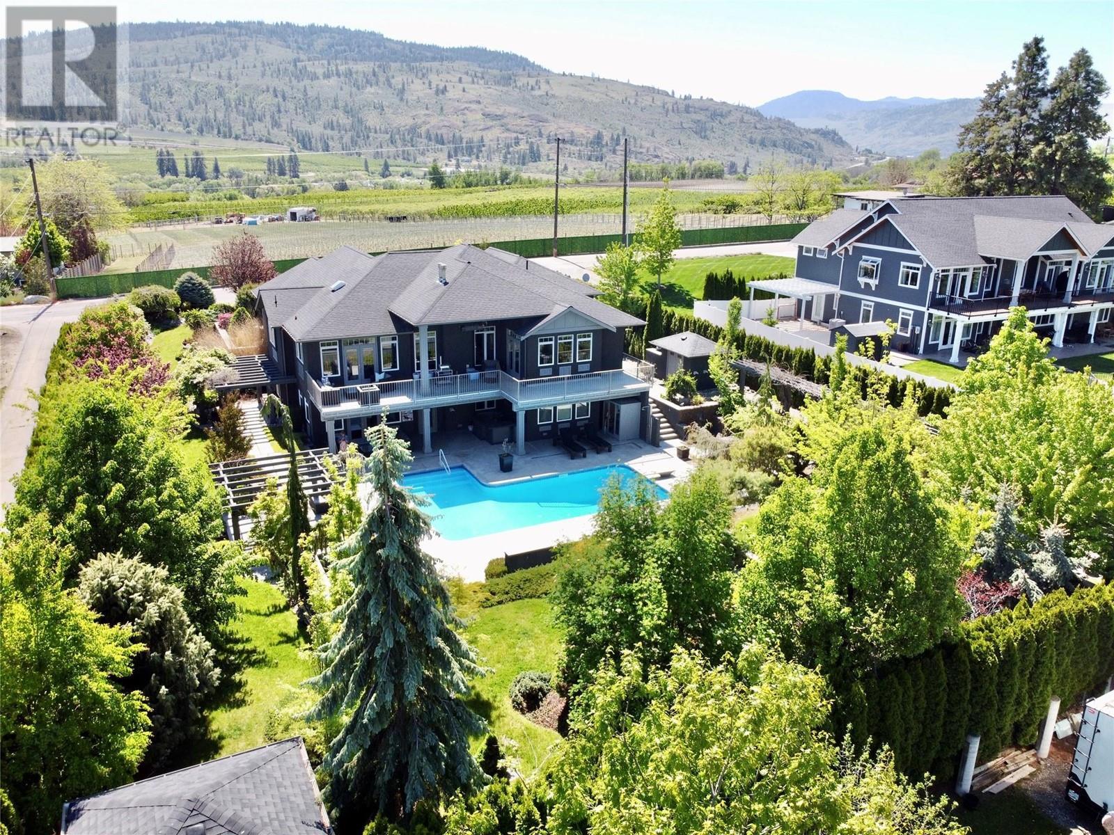 5642 Yarrow Street. Oliver, British Columbia