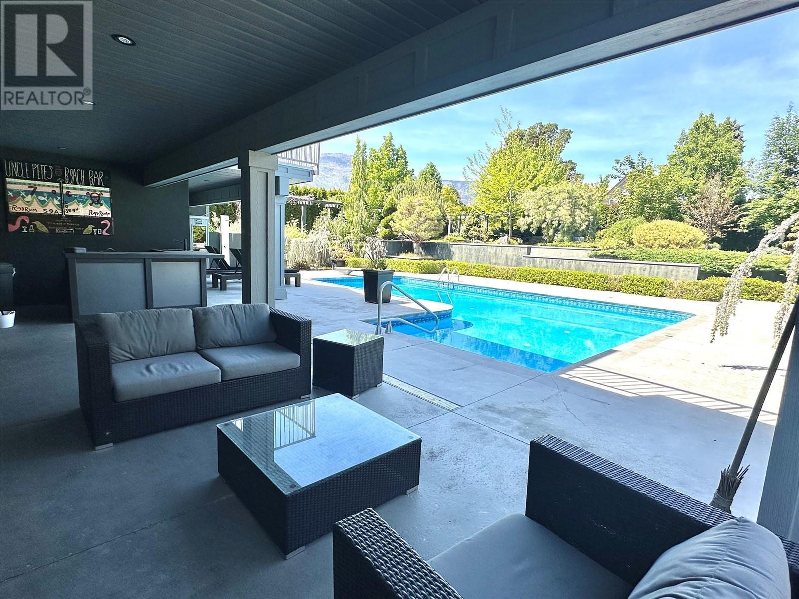 5642 Yarrow Street. Oliver, British Columbia