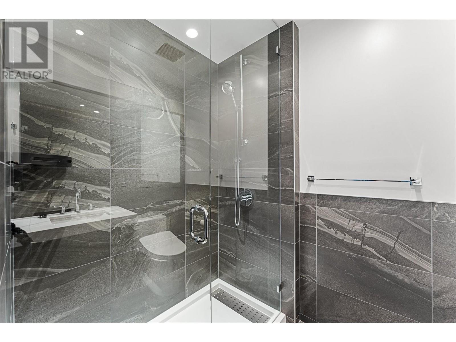 1191 Sunset Drive Unit# 3302. Kelowna, British Columbia