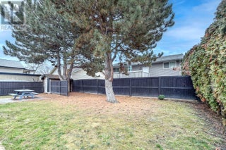 795 Elliot Avenue. Kelowna, British Columbia