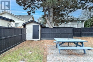 795 Elliot Avenue. Kelowna, British Columbia