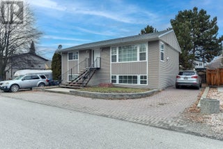 795 Elliot Avenue. Kelowna, British Columbia