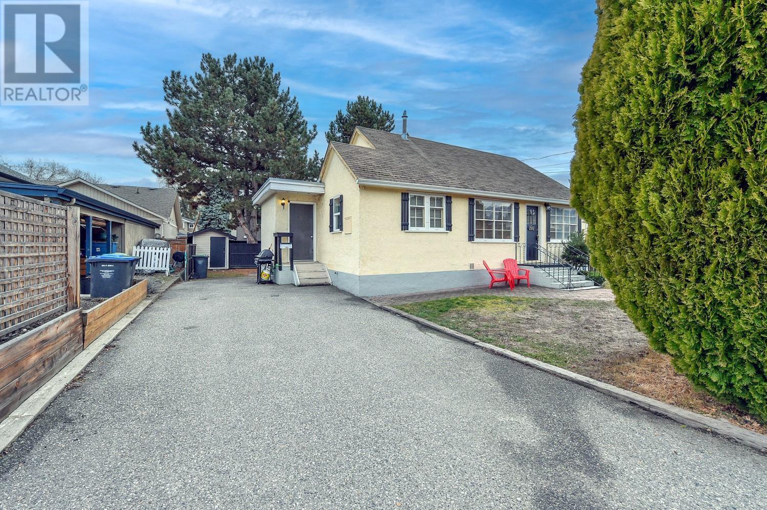 795 Elliot Avenue. Kelowna, British Columbia