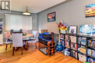 795 Elliot Avenue. Kelowna, British Columbia