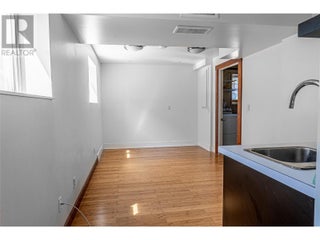 2220 Burnett Street Lot# 7. Kelowna, British Columbia