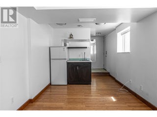 2220 Burnett Street Lot# 7. Kelowna, British Columbia