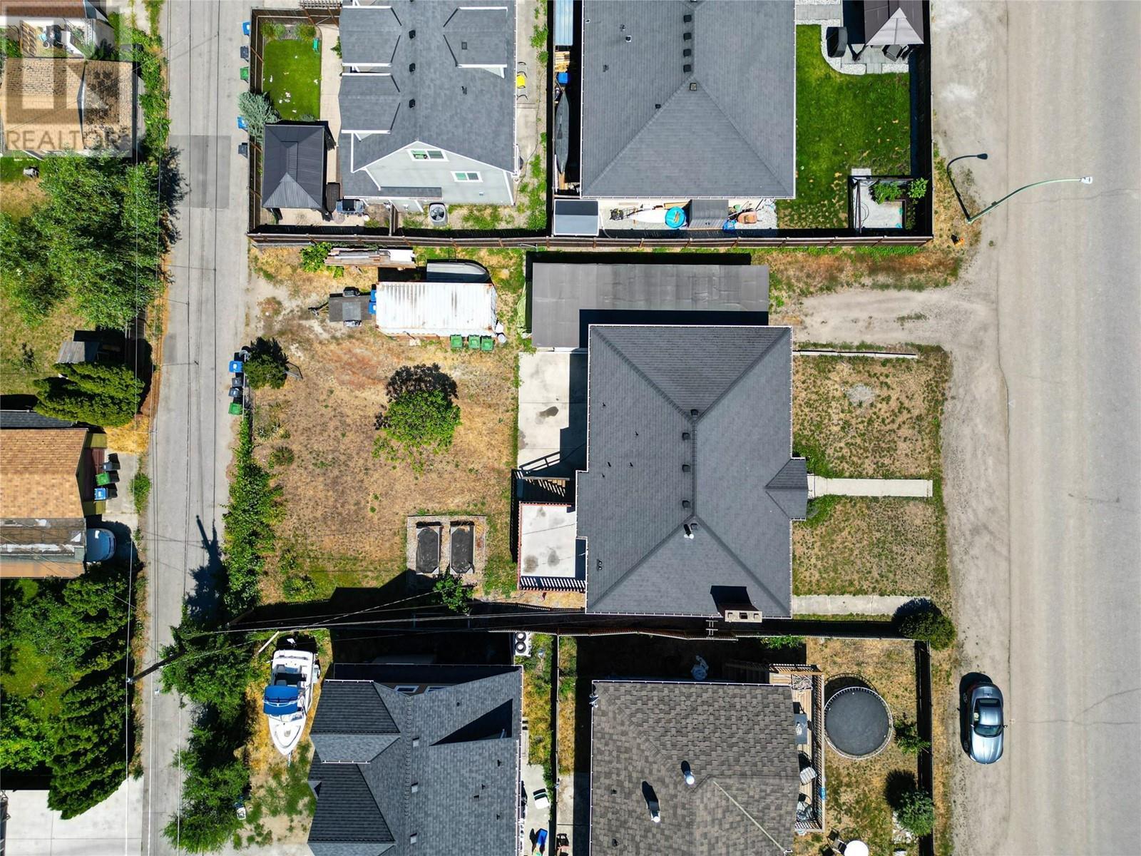 2220 Burnett Street Lot# 7. Kelowna, British Columbia