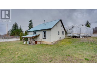 4600 50 Street Ne. Salmon Arm, British Columbia