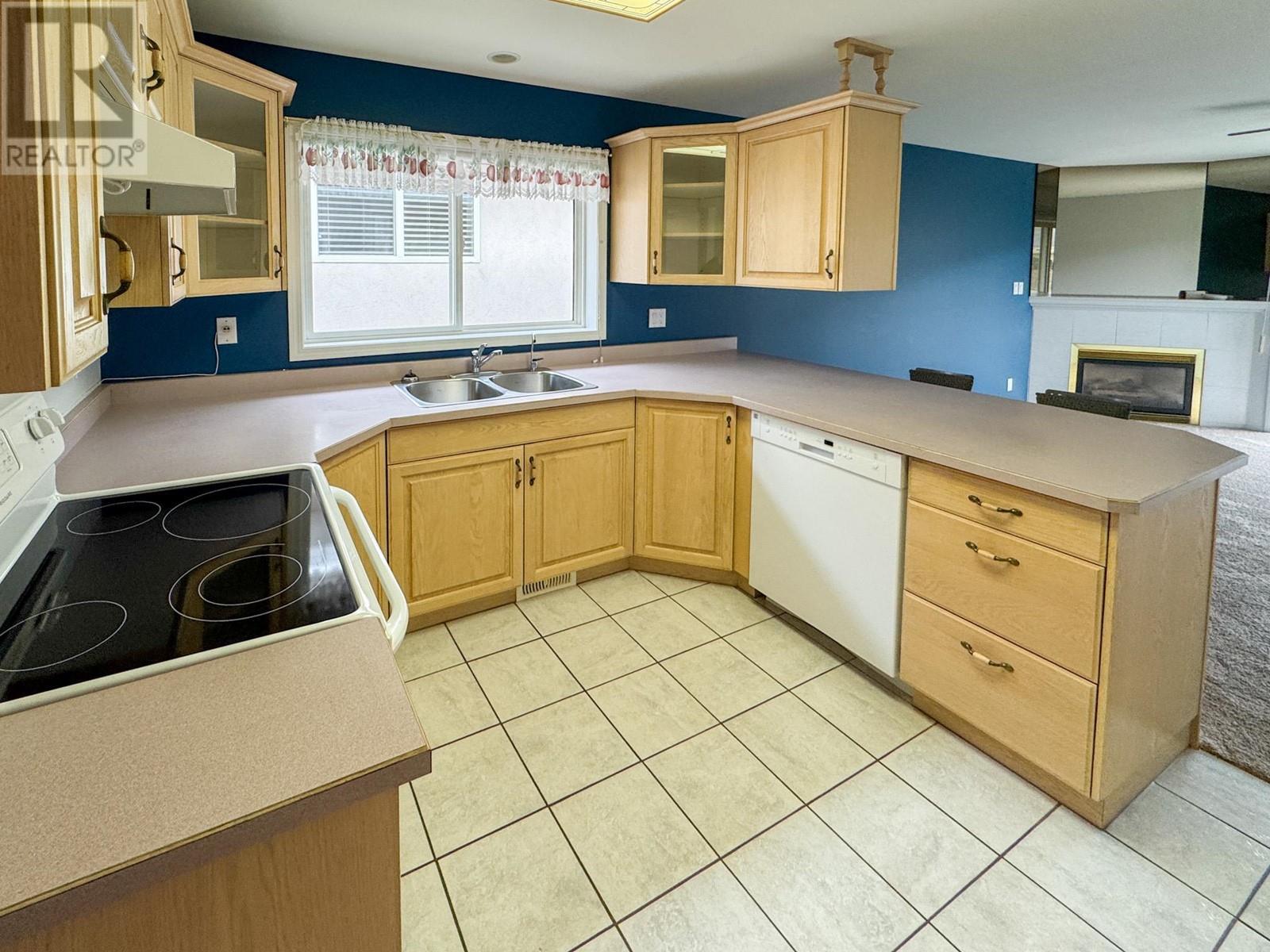 2 Royal Ann Court Unit# 4. Osoyoos, British Columbia