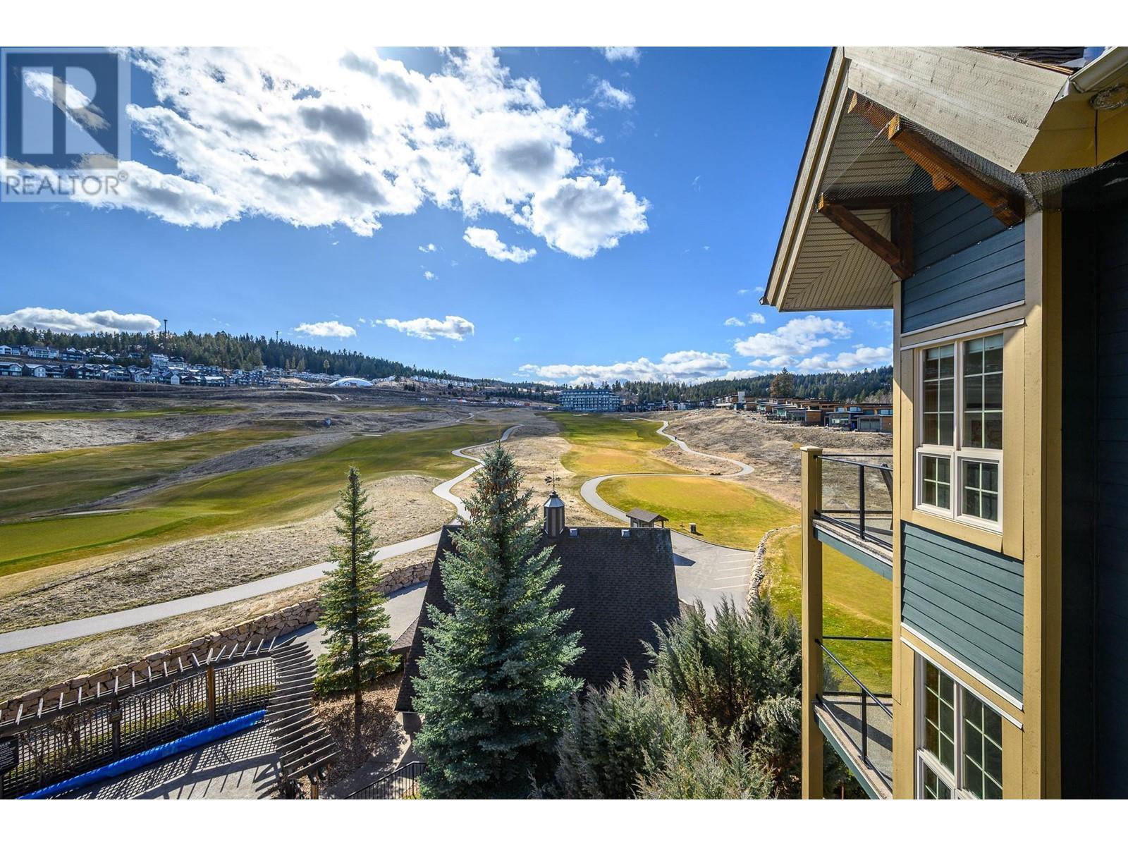 101 Village Centre Court Unit# 432. Vernon, British Columbia