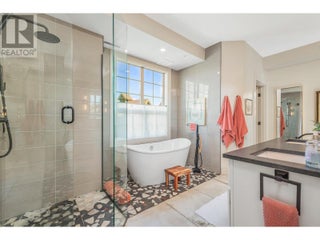 101 Village Centre Court Unit# 432. Vernon, British Columbia