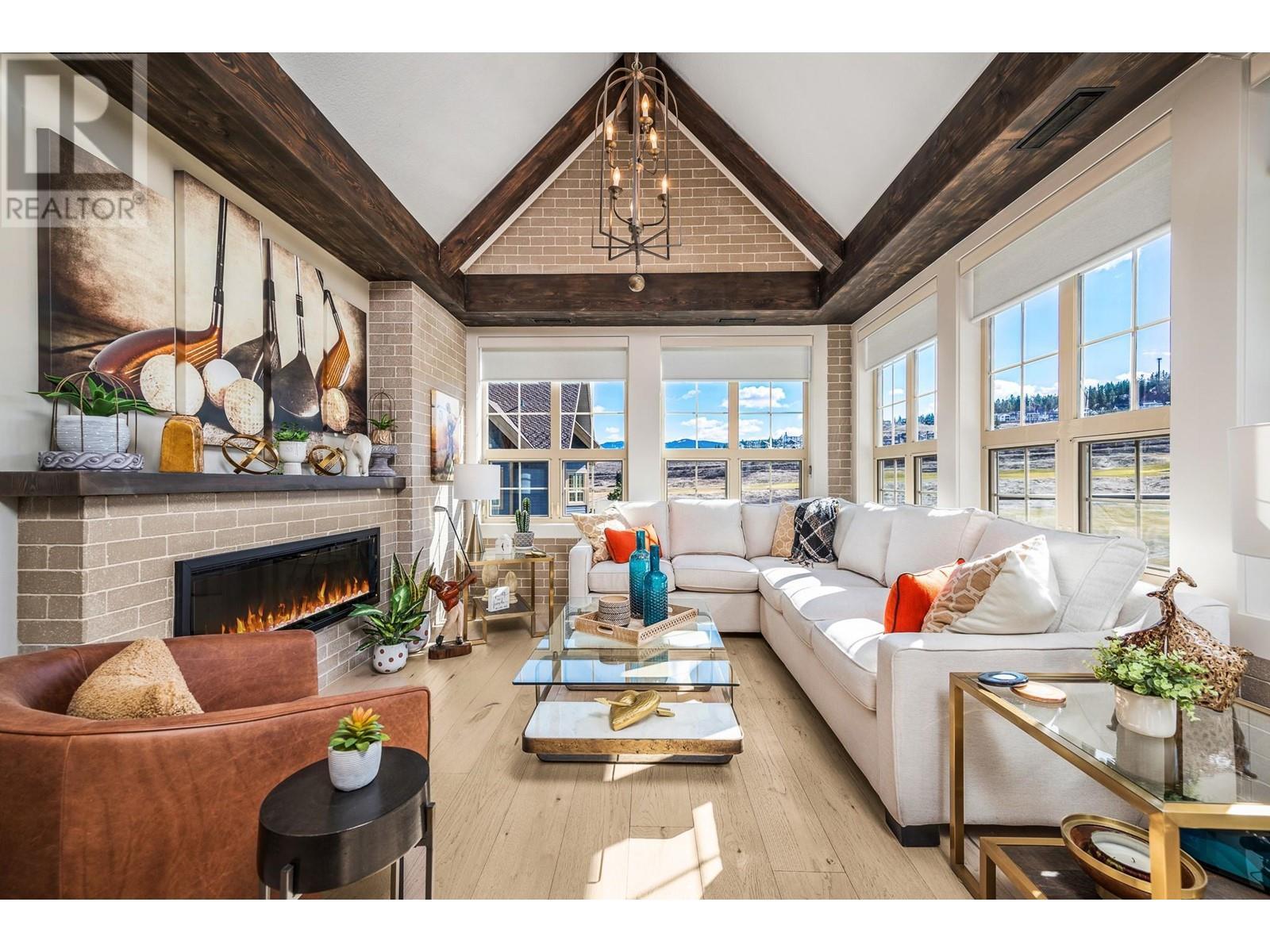 101 Village Centre Court Unit# 432. Vernon, British Columbia