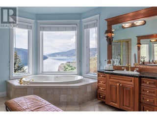 315 Kalamalka Lakeview Drive Unit# 1. Vernon, British Columbia