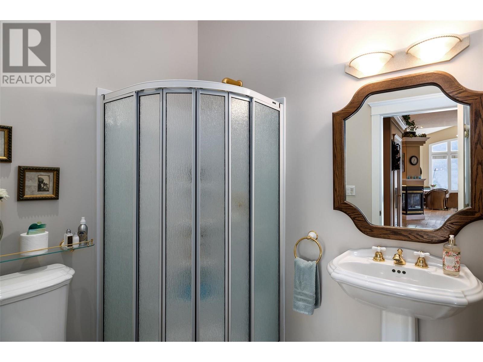 315 Kalamalka Lakeview Drive Unit# 1. Vernon, British Columbia