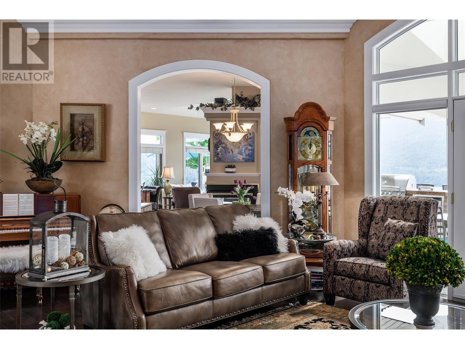 315 Kalamalka Lakeview Drive Unit# 1. Vernon, British Columbia