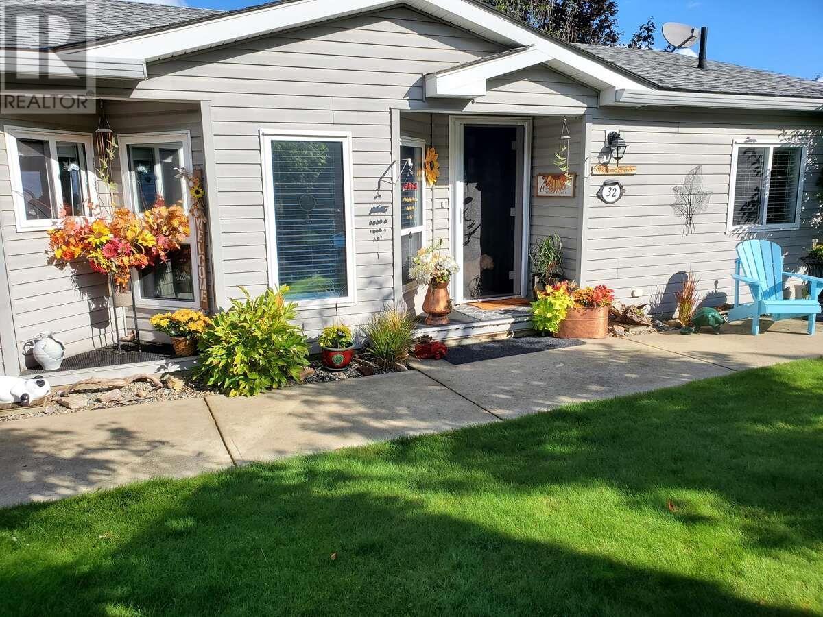 1510 Trans Canada Highway Unit# 32. Sorrento, British Columbia