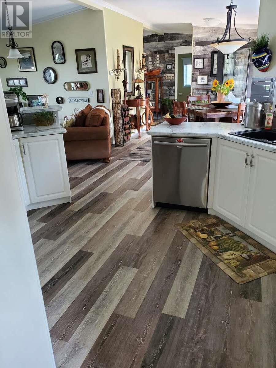 1510 Trans Canada Highway Unit# 32. Sorrento, British Columbia