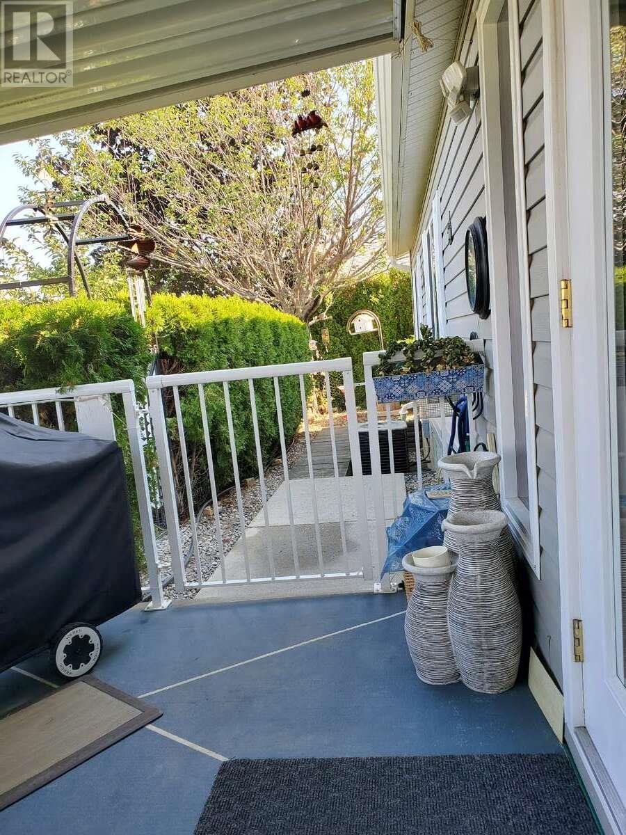 1510 Trans Canada Highway Unit# 32. Sorrento, British Columbia