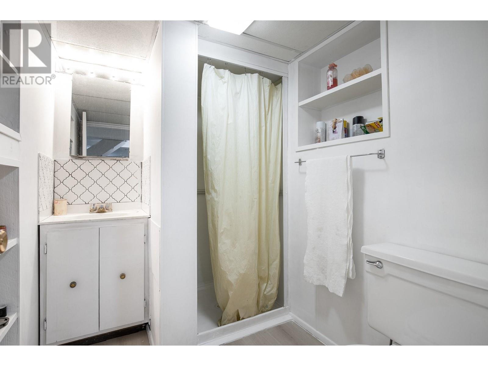 7880 Pleasant Valley Road. Vernon, British Columbia