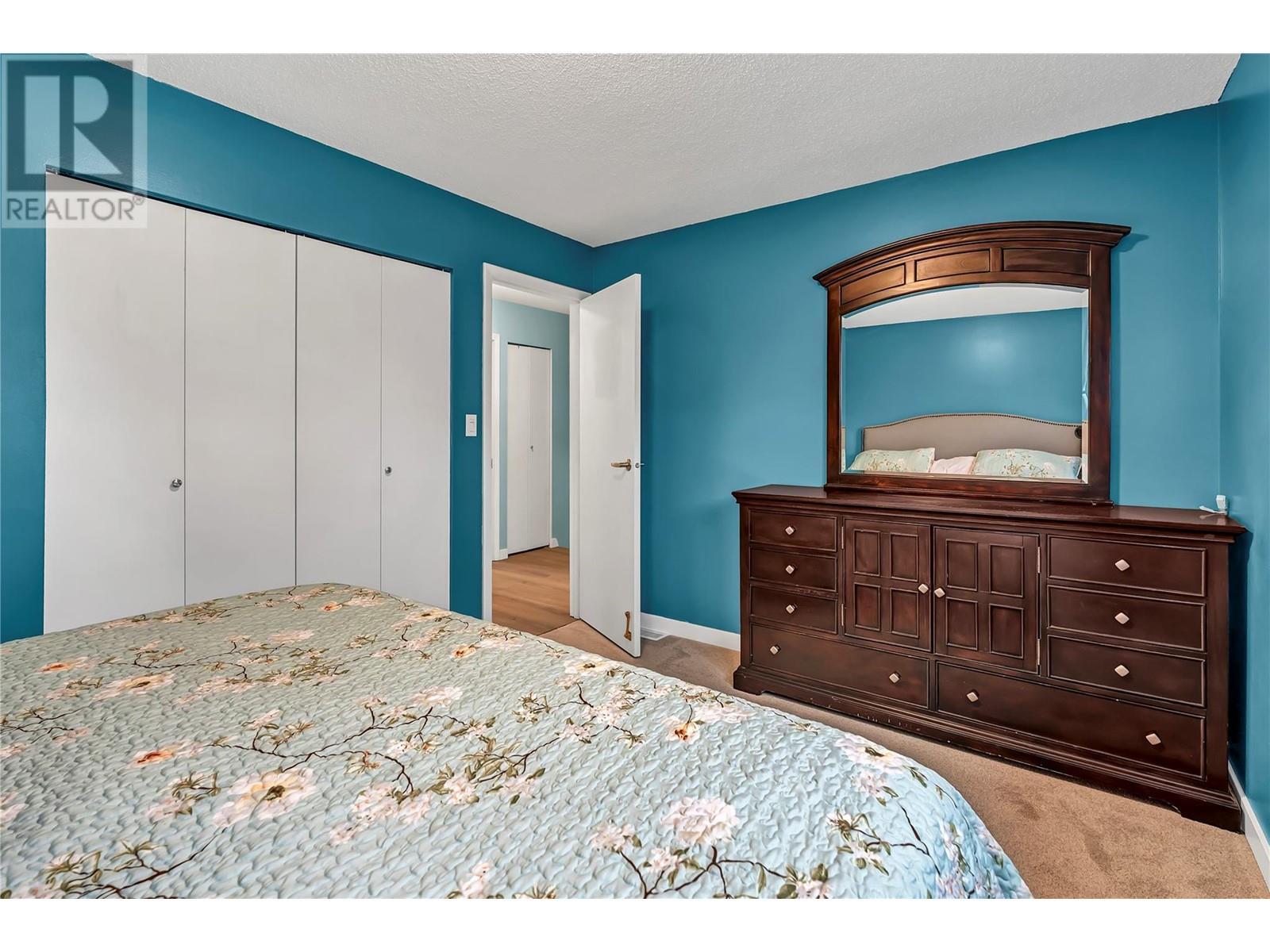 12818 Reynolds Avenue. Summerland, British Columbia