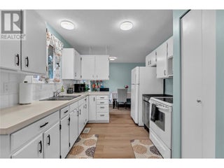 12818 Reynolds Avenue. Summerland, British Columbia