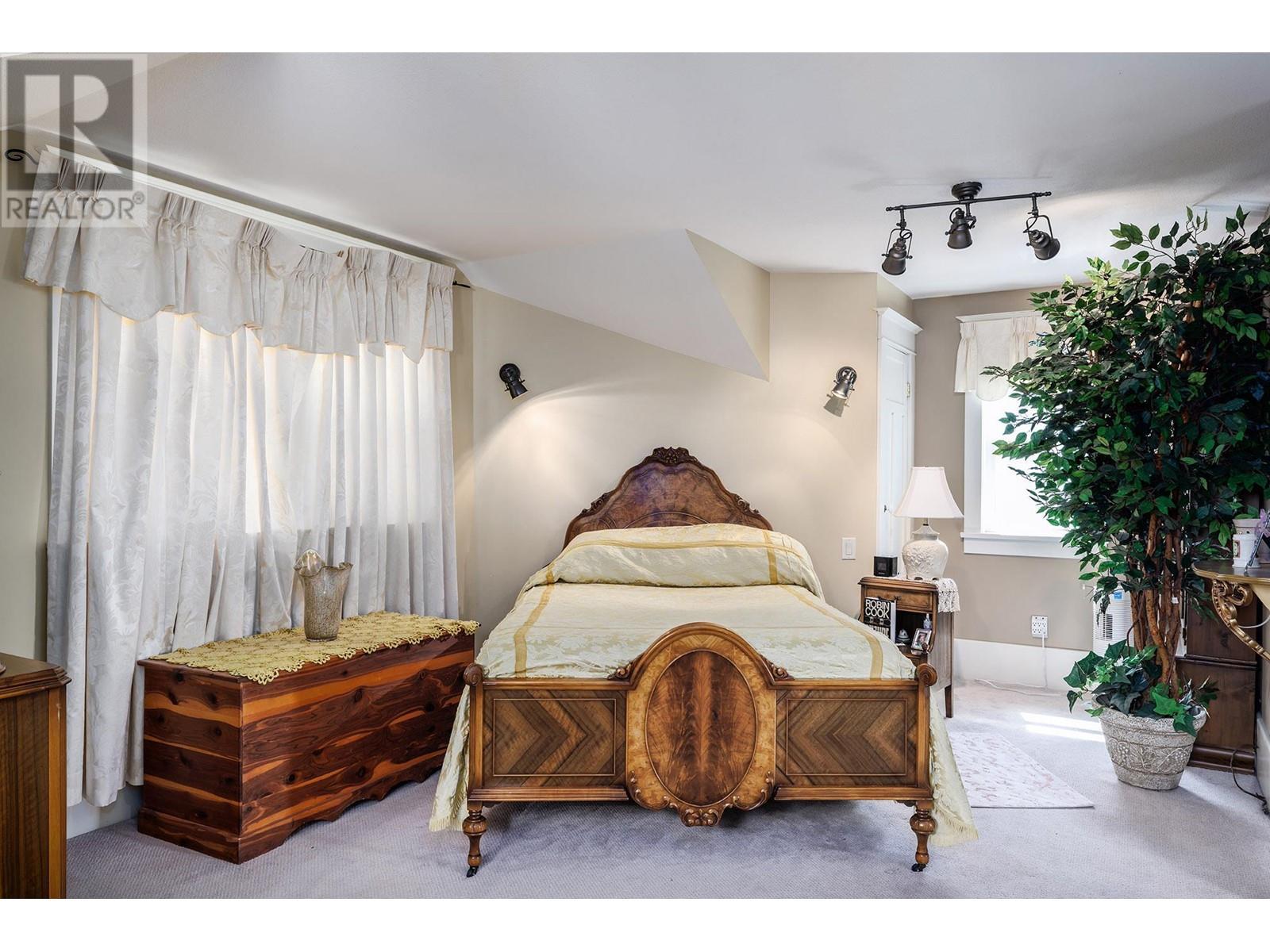 1024 Rutland Road. Kelowna, British Columbia