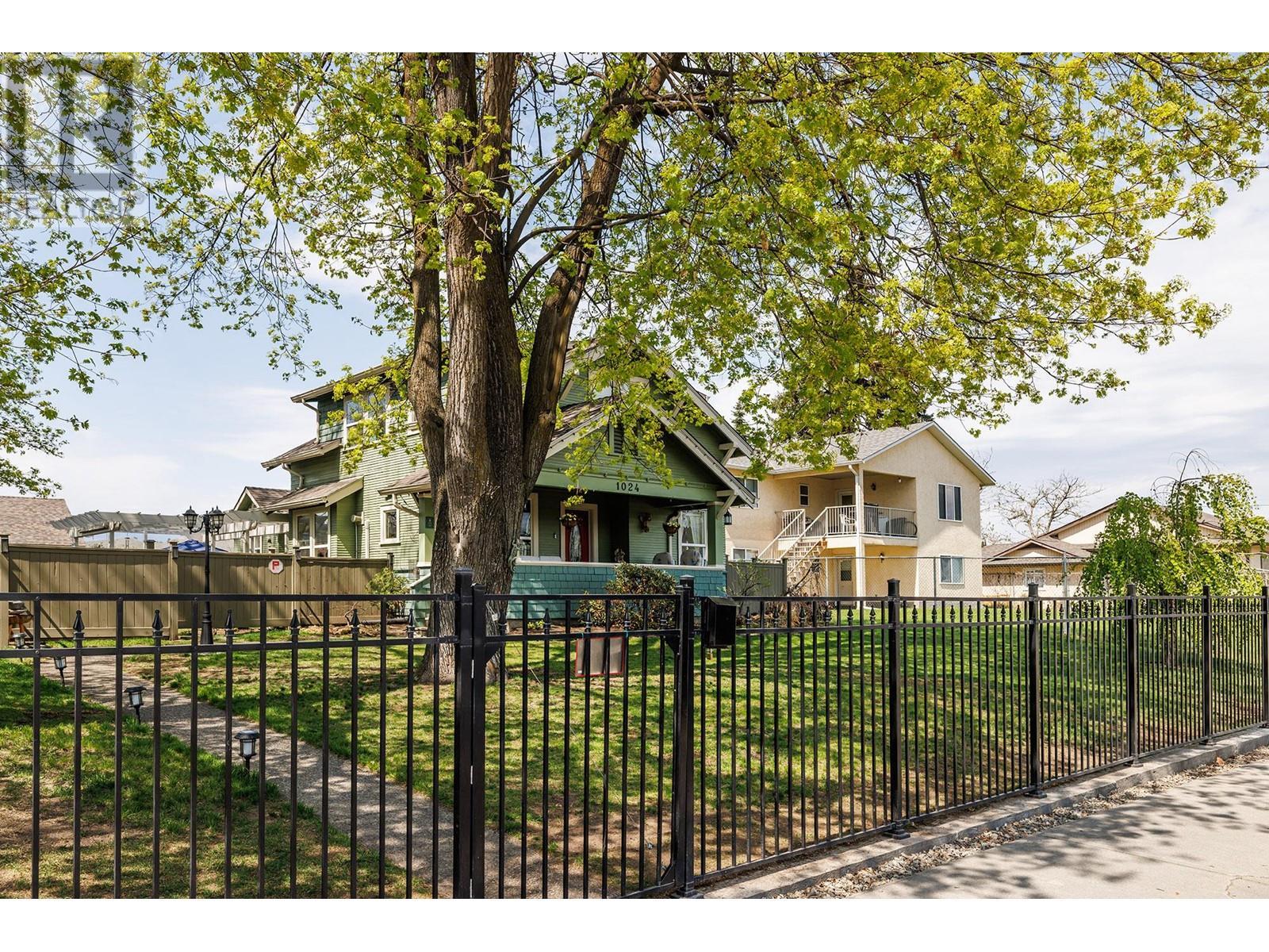 1024 Rutland Road. Kelowna, British Columbia