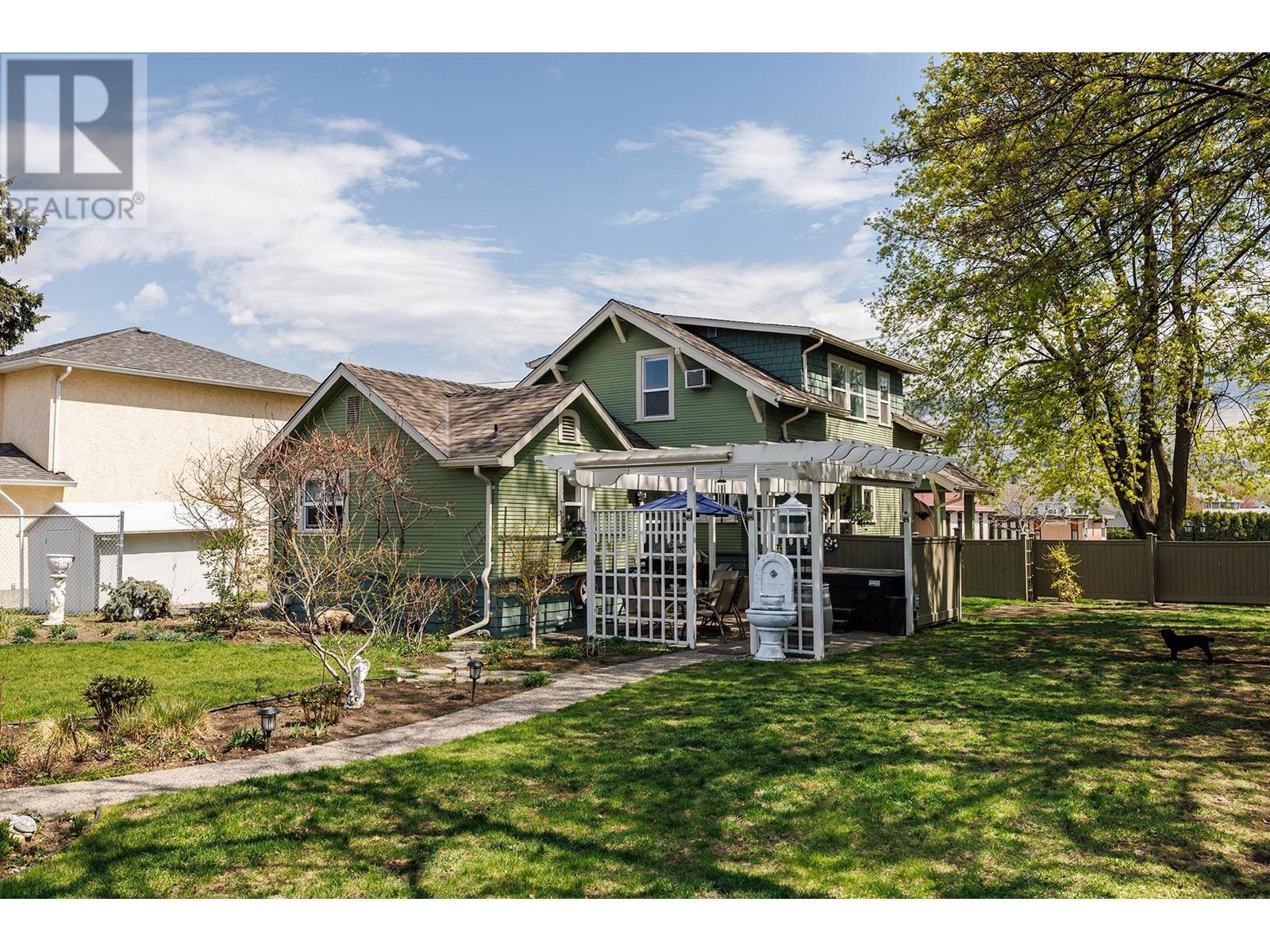 1024 Rutland Road. Kelowna, British Columbia