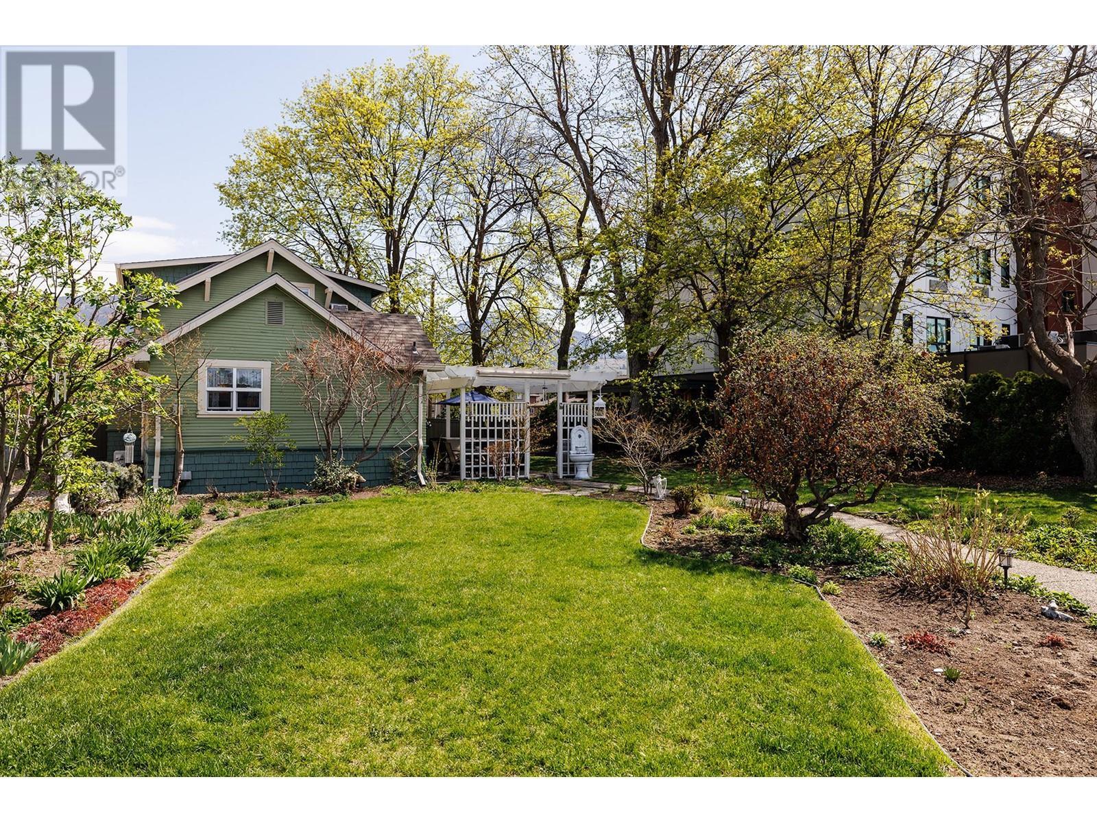 1024 Rutland Road. Kelowna, British Columbia