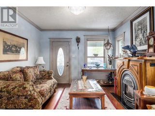 1024 Rutland Road. Kelowna, British Columbia