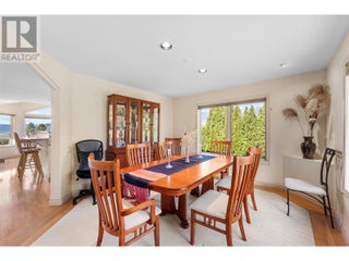 307 Sandpiper Court. Kelowna, British Columbia