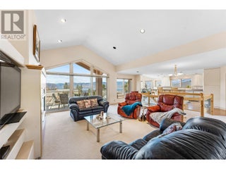 307 Sandpiper Court. Kelowna, British Columbia