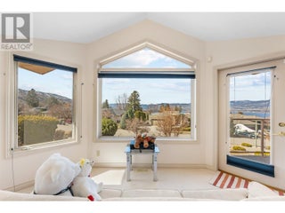 307 Sandpiper Court. Kelowna, British Columbia