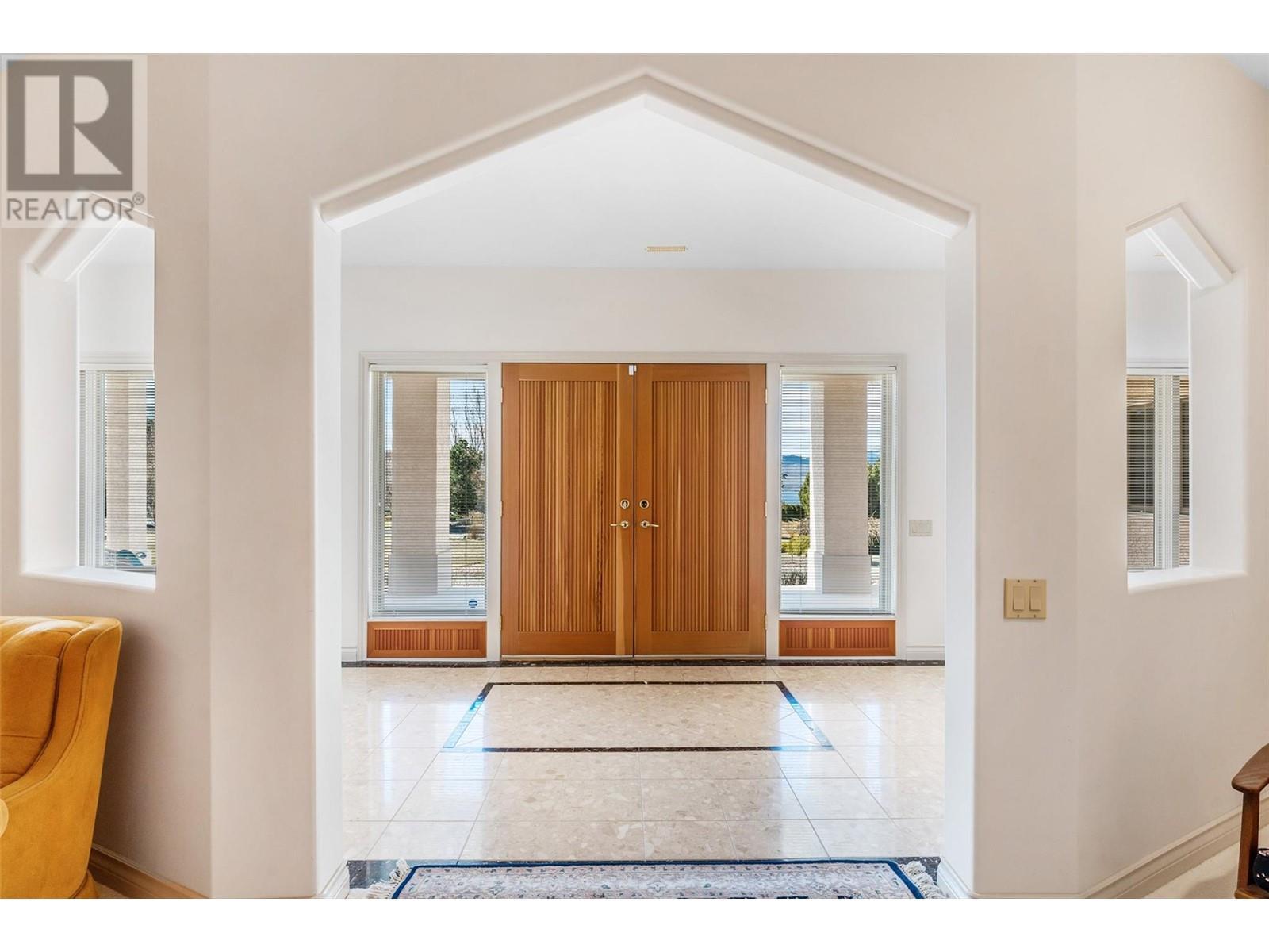 307 Sandpiper Court. Kelowna, British Columbia