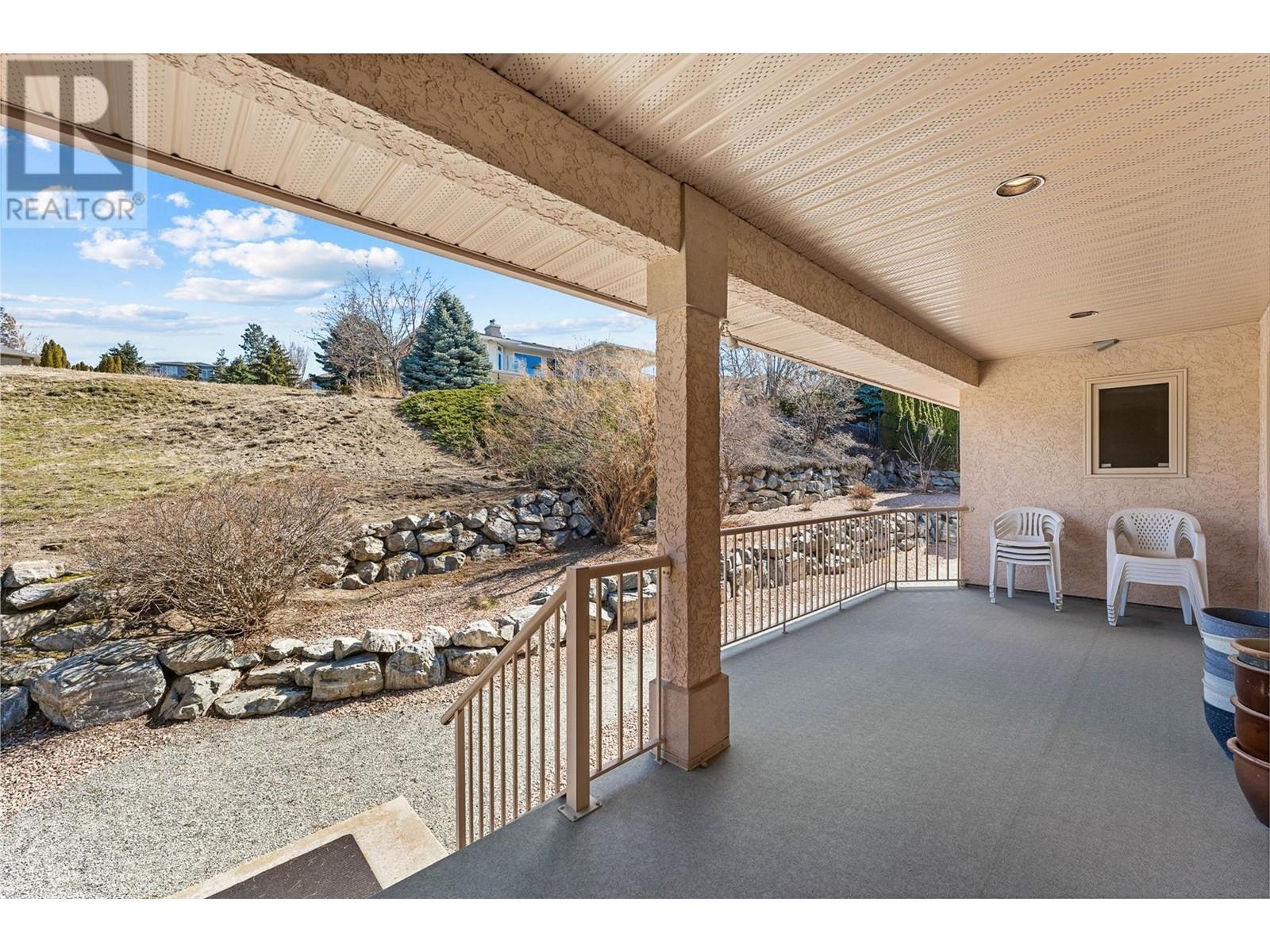 307 Sandpiper Court. Kelowna, British Columbia