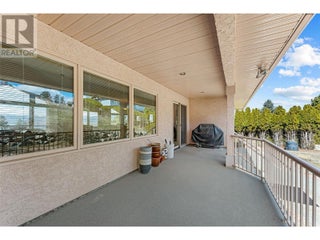 307 Sandpiper Court. Kelowna, British Columbia