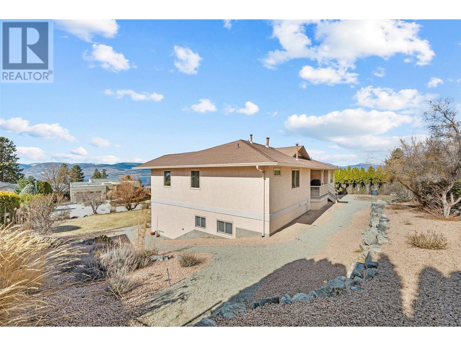 307 Sandpiper Court. Kelowna, British Columbia
