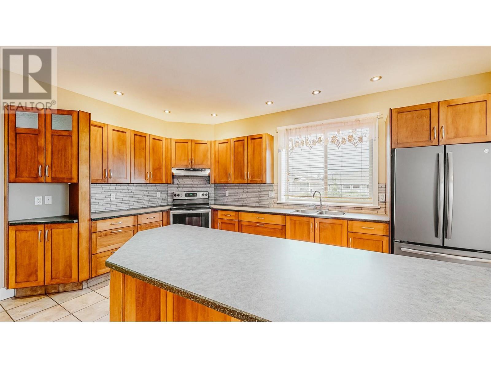 20 Killdeer Place. Osoyoos, British Columbia