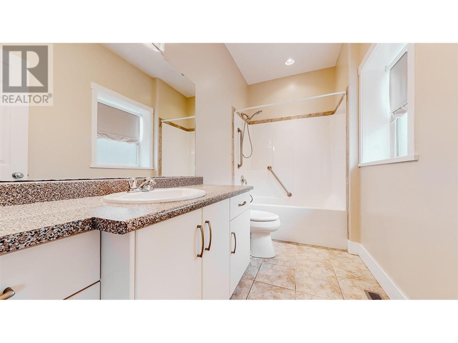 20 Killdeer Place. Osoyoos, British Columbia