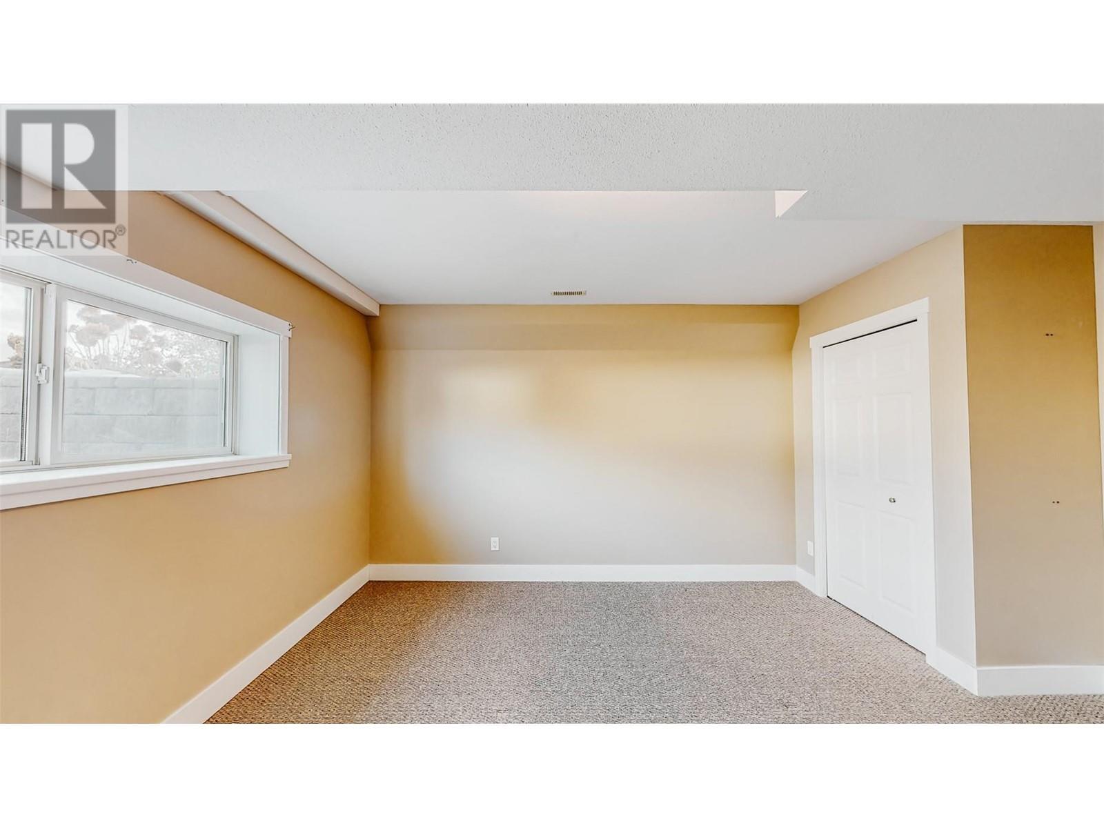 20 Killdeer Place. Osoyoos, British Columbia