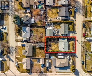 525 Mcdonald Road. Kelowna, British Columbia