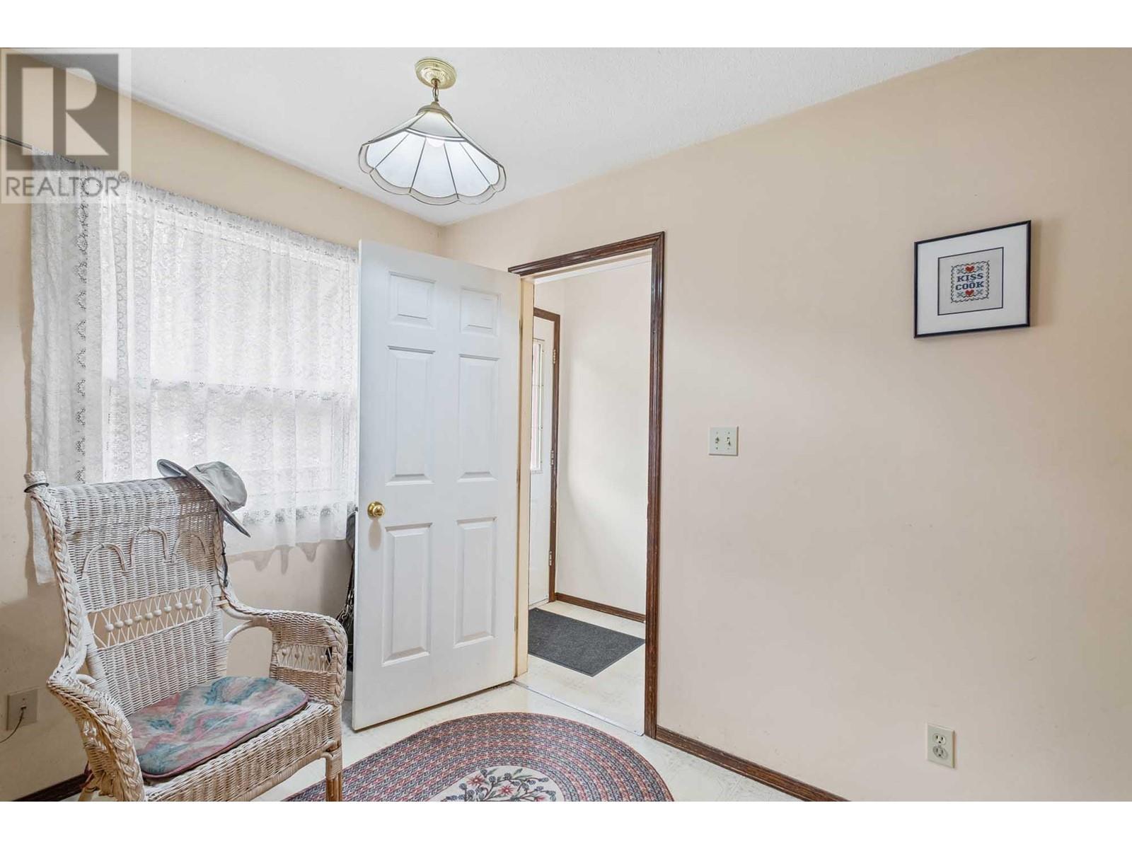 13821 Talbot Road. Lake Country, British Columbia