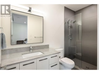 590 Barnaby Road. Kelowna, British Columbia