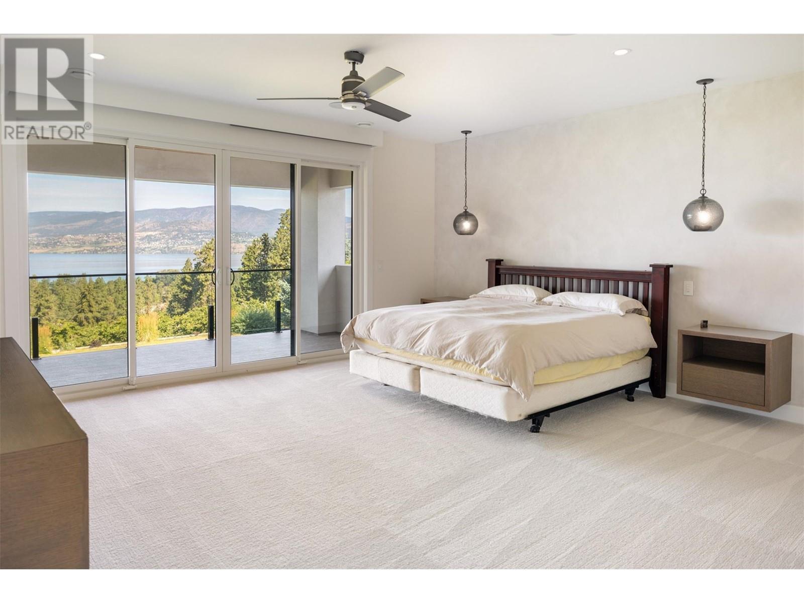 590 Barnaby Road. Kelowna, British Columbia