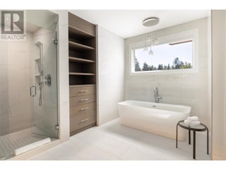 590 Barnaby Road. Kelowna, British Columbia