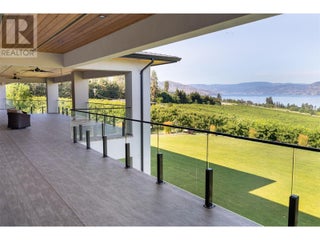 590 Barnaby Road. Kelowna, British Columbia