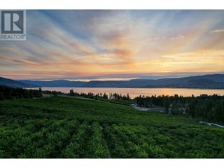 590 Barnaby Road. Kelowna, British Columbia