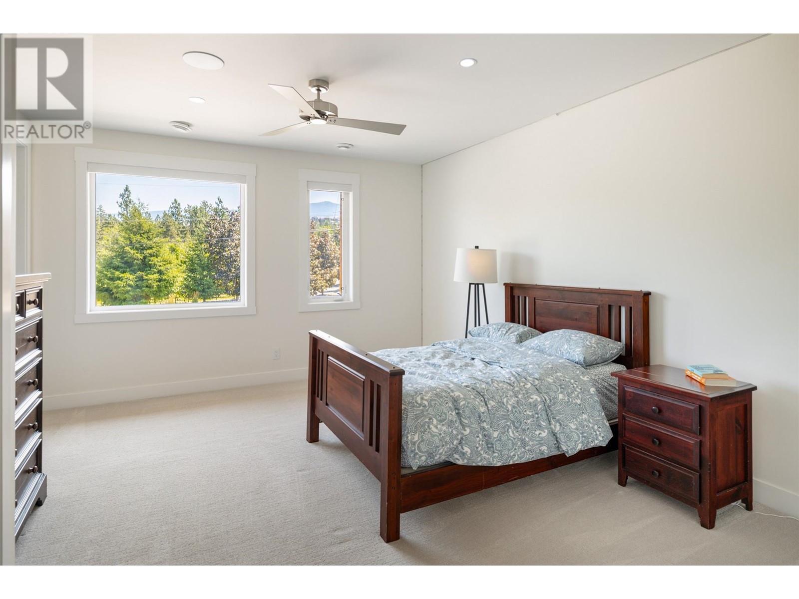 590 Barnaby Road. Kelowna, British Columbia