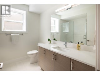 590 Barnaby Road. Kelowna, British Columbia