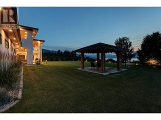 590 Barnaby Road. Kelowna, British Columbia